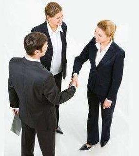 阿里國際站運營篇：賣的東西都一樣，怎么把顧客拉過來？